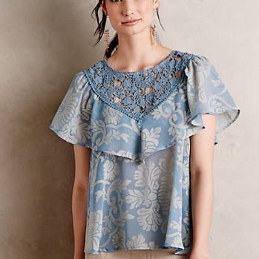 Anthropologie Champagne and Strawberry Blue Floral Lace Women's Shirt Med‎ NWT